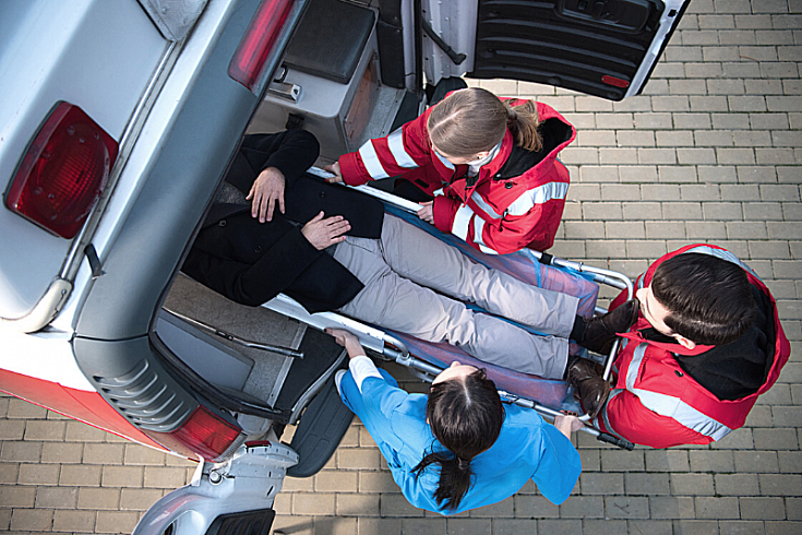 Перевозка из больницы в больницу Перевозка из больницы в больницу